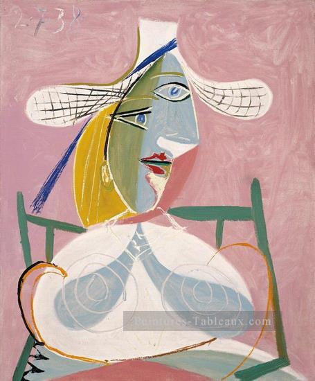 Femme assise au chapeau paille 1938 cubiste Pablo Picasso Peintures à l'huile